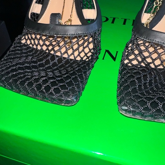 Authentic Black Bottega Veneta Stretch Square Toe Heel - Picture 3 of 9